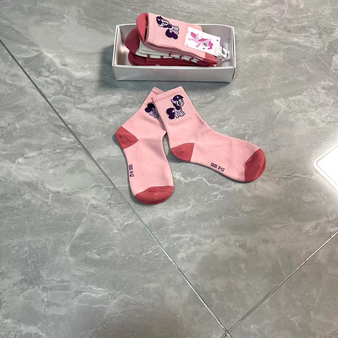 Children’s Pony-Polly Embroidered Socks: Super-Sweet and Perfect for Kids! - 图片 3