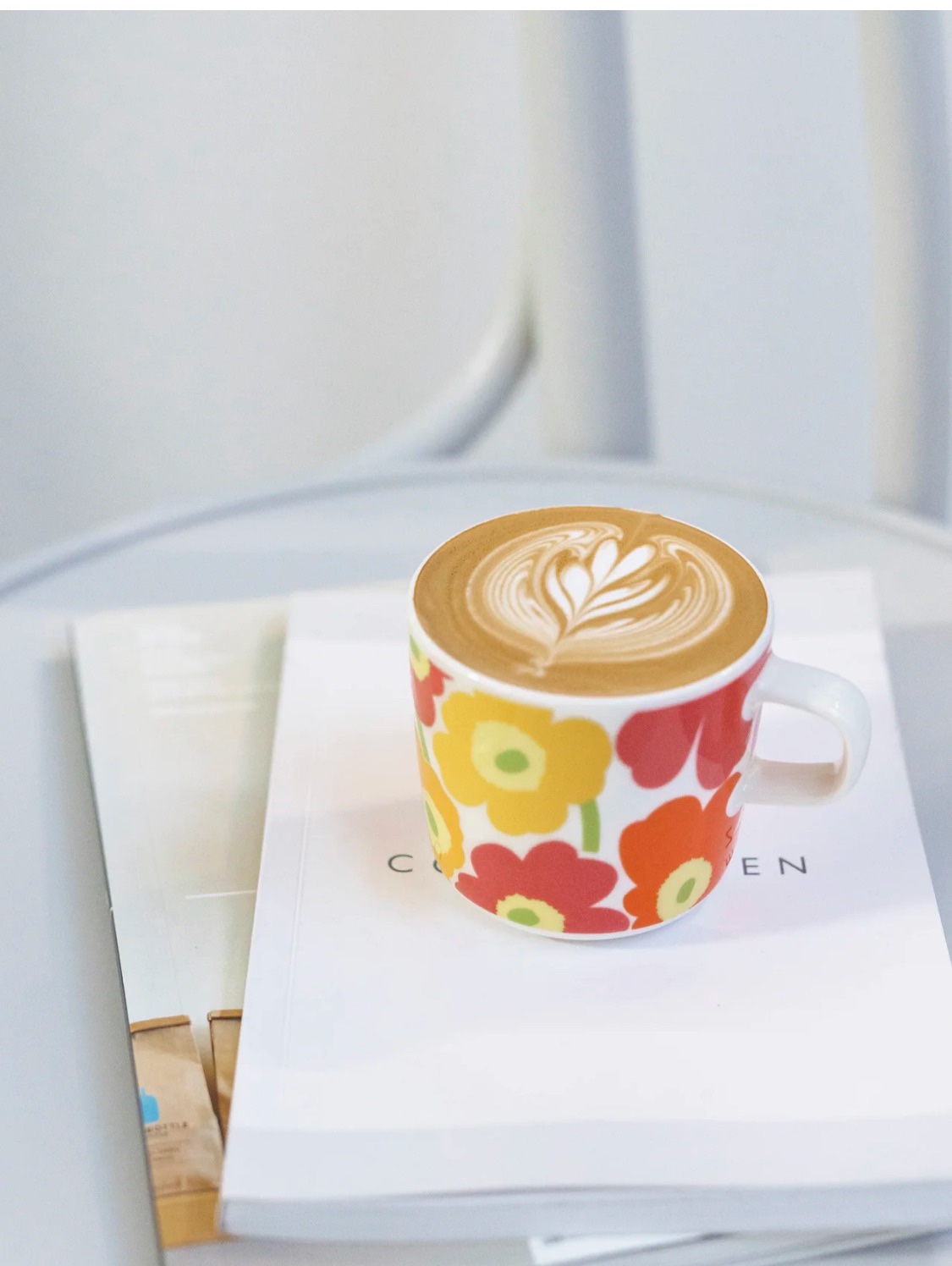 In 1964, Marimekko launched the popular unikko poppy pattern. Despite Ar - Lifestyle 2