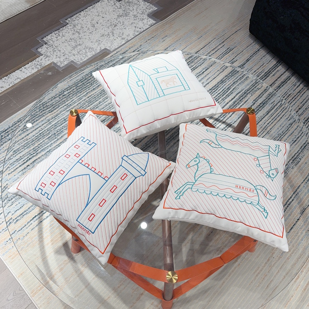 The Herm è s Home Collection is truly acclaimed as the most worthwhile a - Lifestyle 4