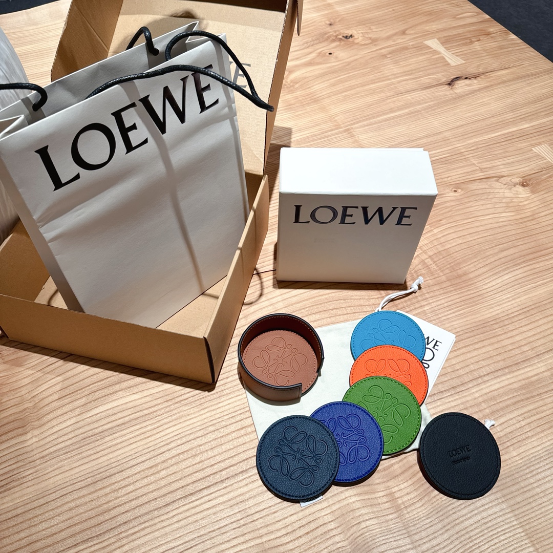 Loewe Haute Couture Haute Couture Ready-to-Wear Clothing Dress Jacket 4