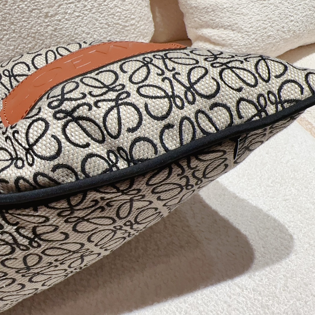 罗意威 Loewe 高定典藏名品高定成衣时装外套连衣裙衬衫T恤 #49754AE2 8