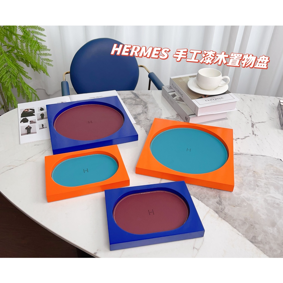 HERMÈS - Comprehensive