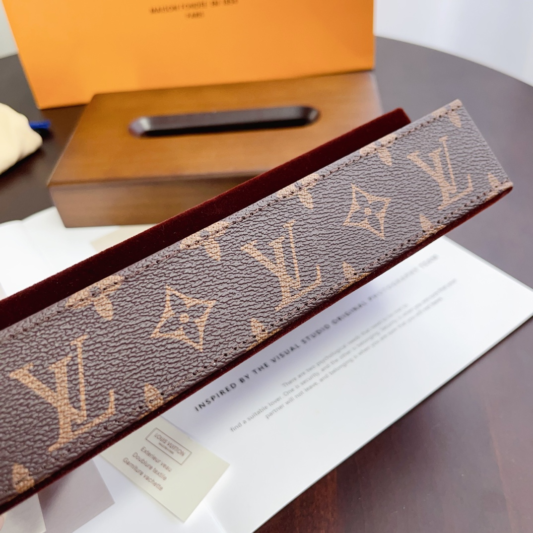 路易威登 Louis Vuitton 高级成衣风衣外套及大衣服饰 #9EE98219 2