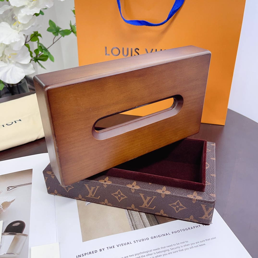 路易威登 Louis Vuitton 高定典藏名品高定成衣时装外套连衣裙衬衫T恤 #34A41402 2