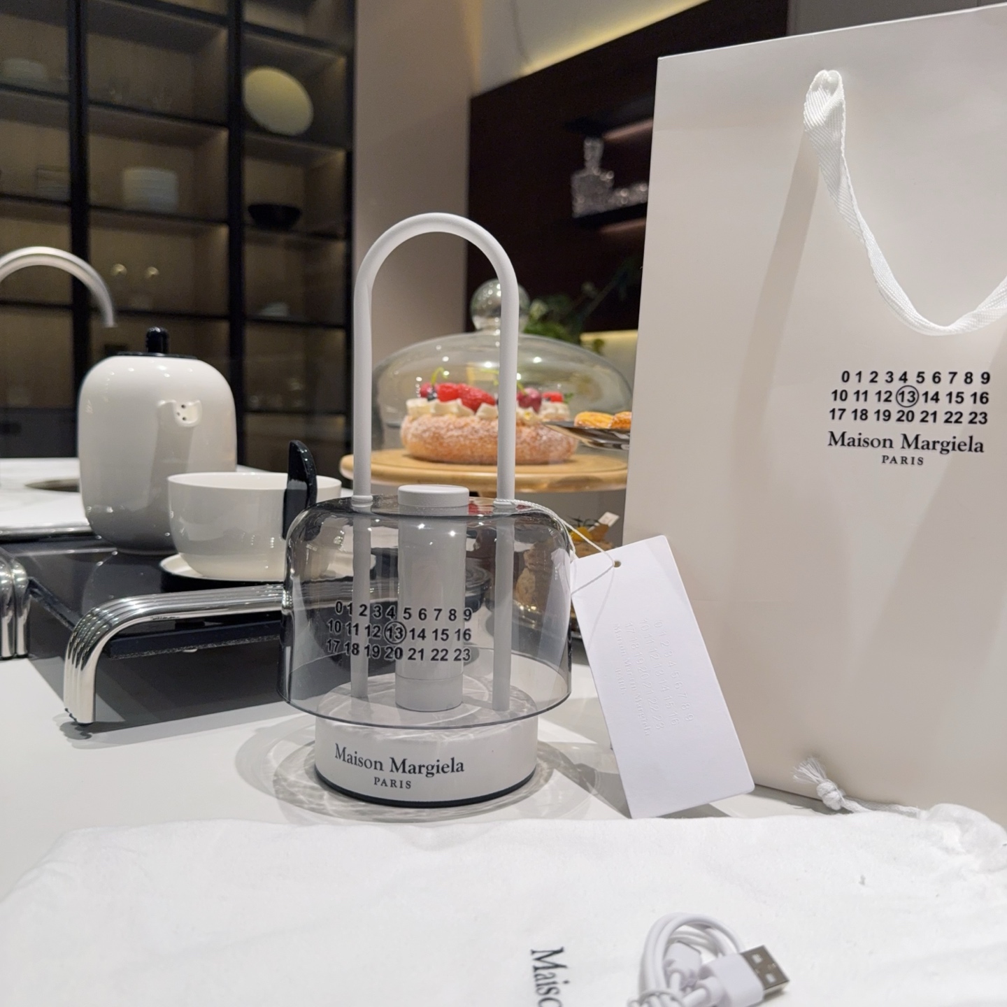 马吉拉 Maison Margiela 高定典藏名品高定成衣时装外套连衣裙衬衫T恤 #0CF66A74 4