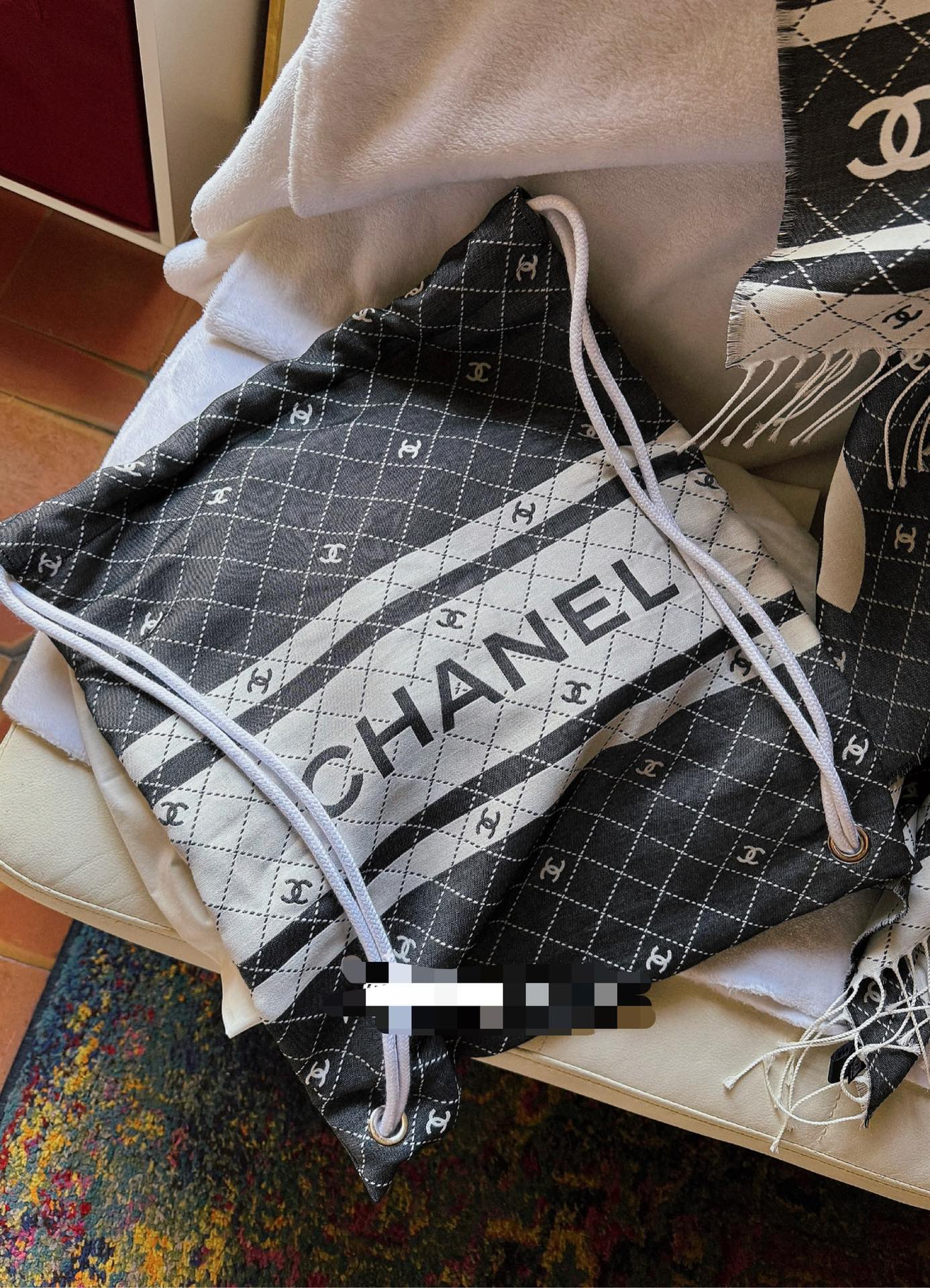 Packed with vacation vibes 🏖️ - Bag 6