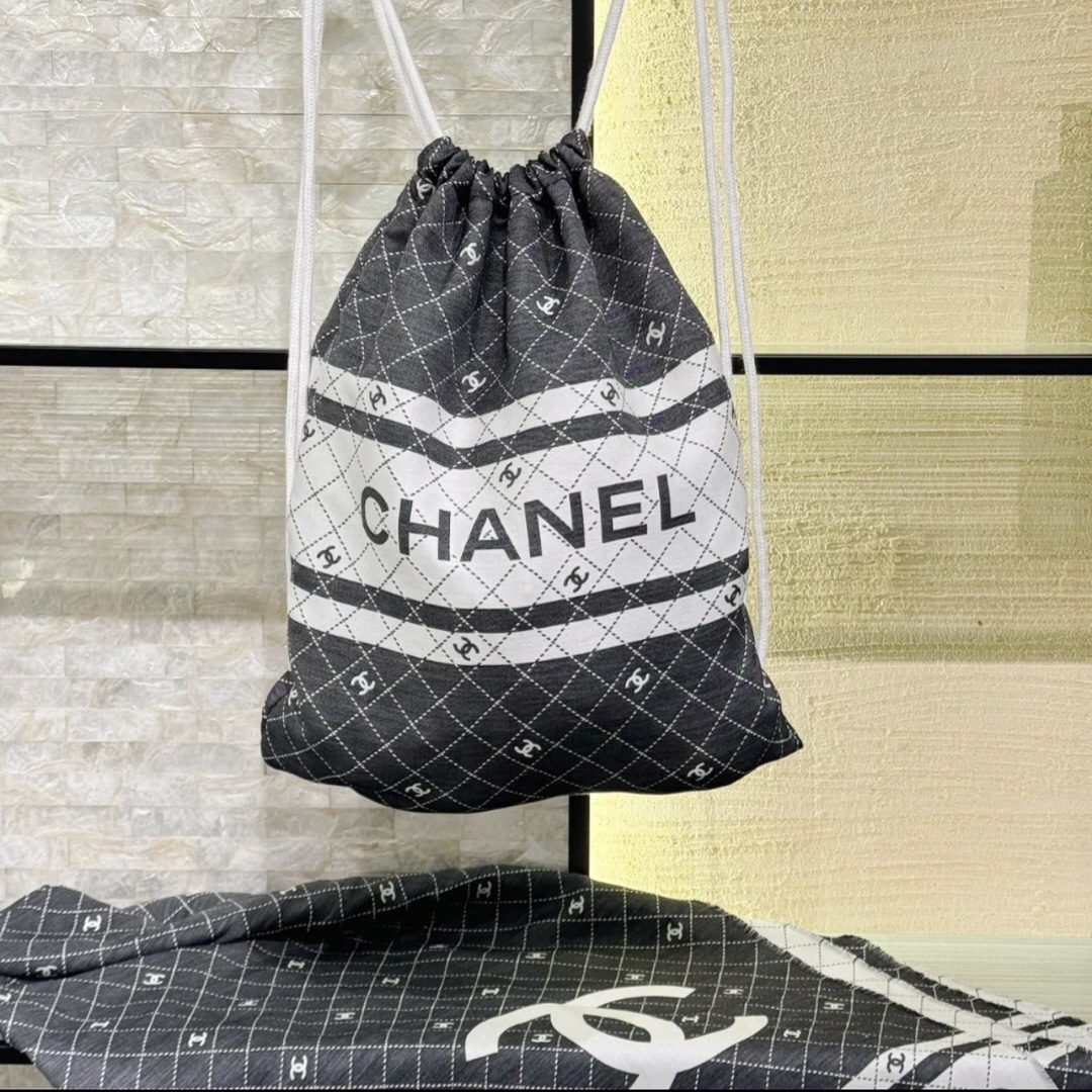 Packed with vacation vibes 🏖️ - Bag 8