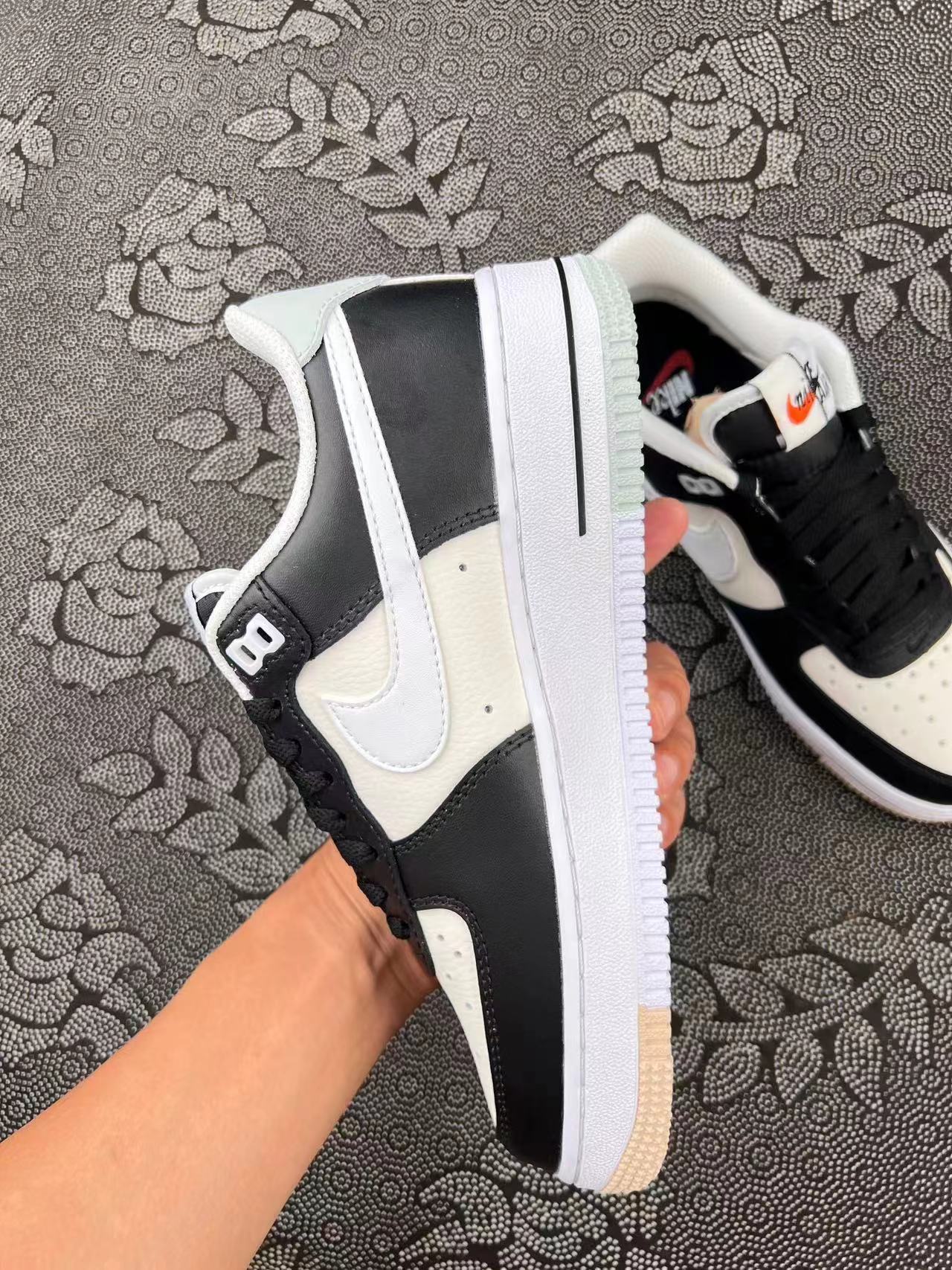 ? Af1空军07款 黑白配色?