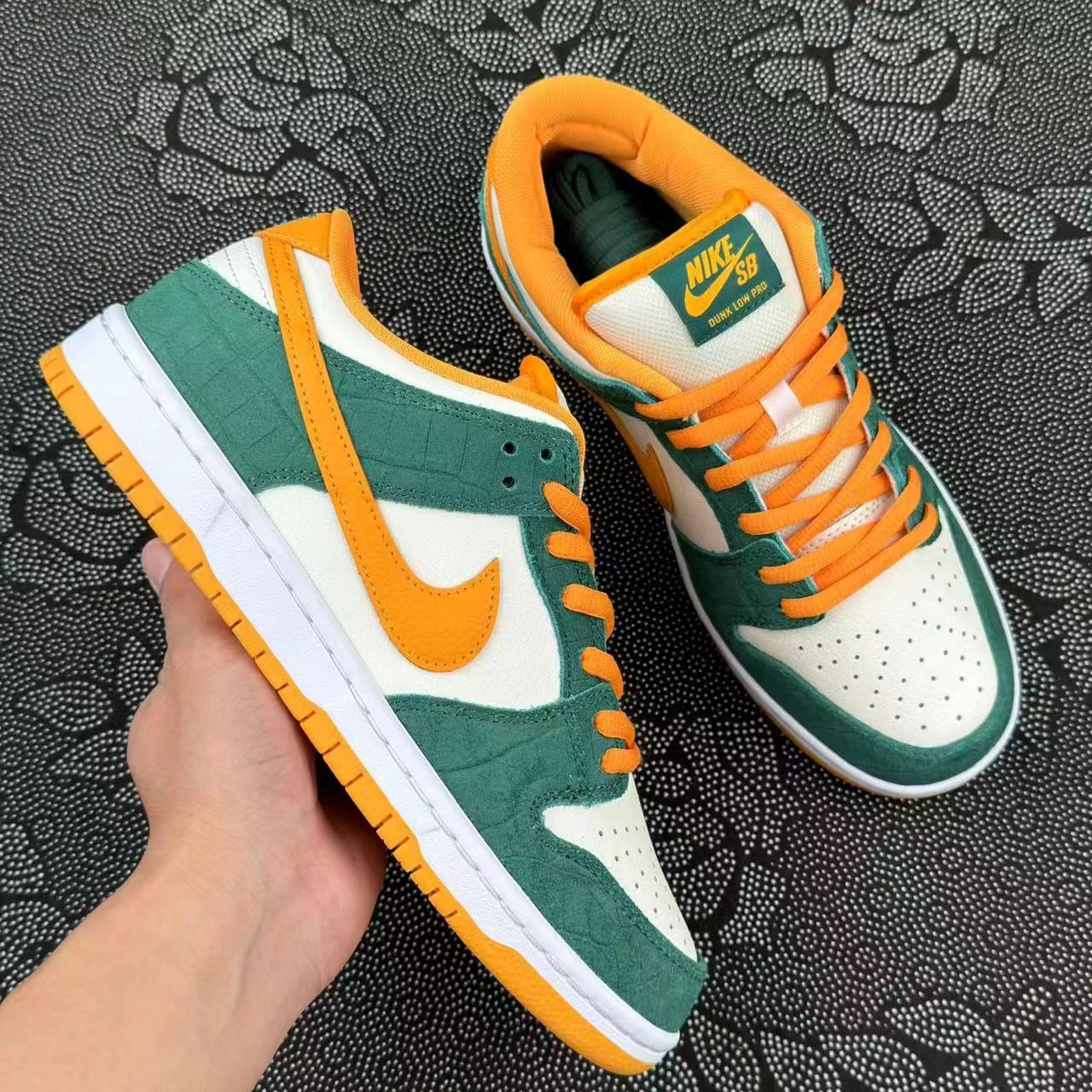 699 💰 Nike Dunk SB Low Pro