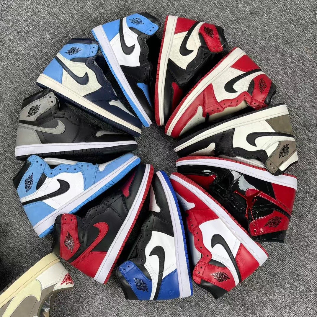 398 💰超级福利 Nike Aj1 热门五色特价 🔥 size：36-47.5 全码开冲 配盒 许久未见的Aj1 特价 ，Xc同源代工厂流出特价 物超所值 所拍即所得 支持得物App 鉴定 结果都是无法 支持30 天无理由售后！