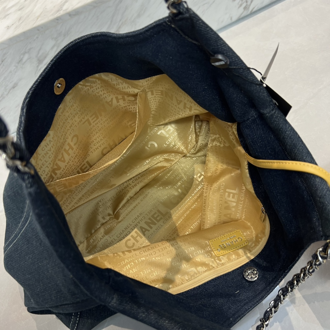 Vintage Denim Large Tote - Comprehensive 7