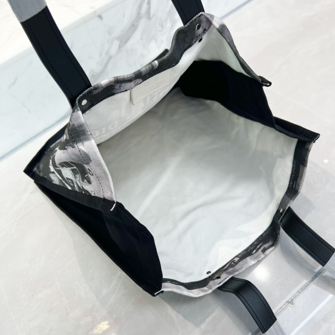 Dior Classic Handcrafted Luxury Leather Shoulder Bag Ref 9