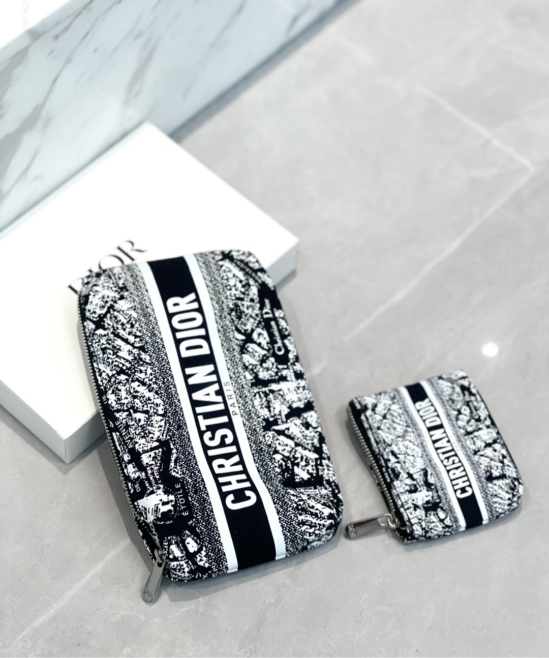 Dior Paris Limited Edition Pouch (Converted - BeautyMakeUp 4