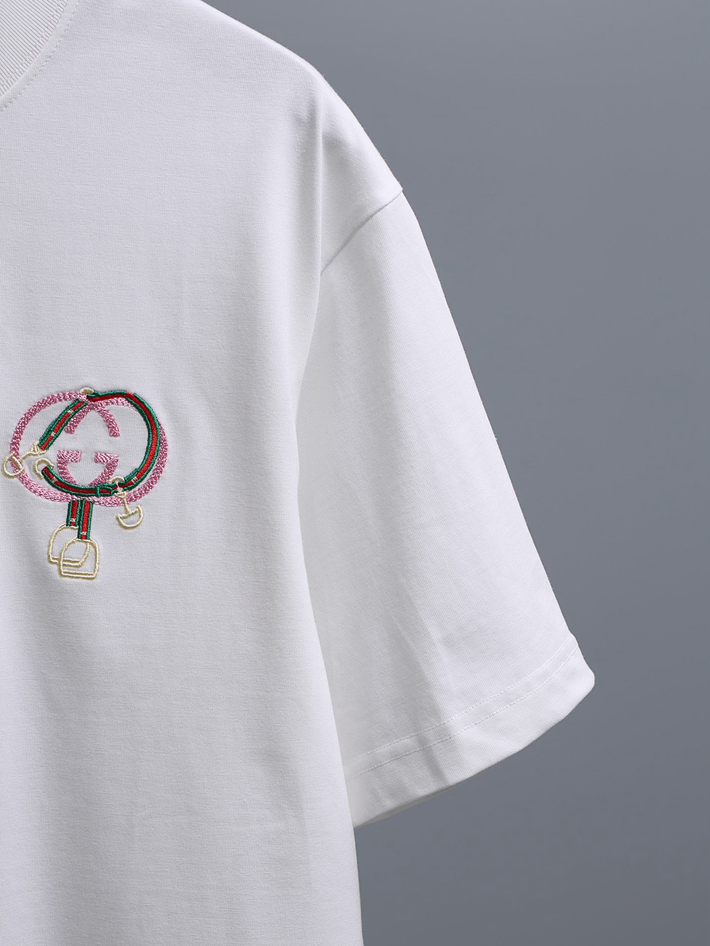 GUCCI/古驰 马年限定撞色双G刺绣圆领短袖 黑色 白色-莆田鞋,莆田鞋货源,高仿鞋,高仿鞋货源,安福档口,莆田高仿鞋,莆田鞋批发,高仿鞋批发,莆田高仿运动鞋,高仿运动鞋,莆田运动鞋 GUCCI/古驰 马年限定撞色双G刺绣圆领短袖 黑色 白色