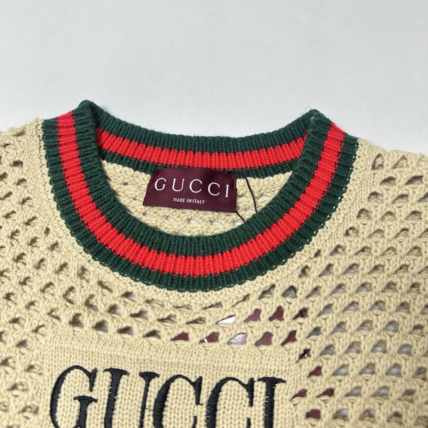 GUCCI/古驰 26SS复古镂空短袖针织衫 米黄红-Chinese UA Cheap High Quatity Brand Clothes Bags handbags Sneakers wholesale wholesaler seller from China Factory suppliers Fashion Clothing Shoes best Quality Beautiful Price GUCCI/古驰 26SS复古镂空短袖针织衫 米黄红