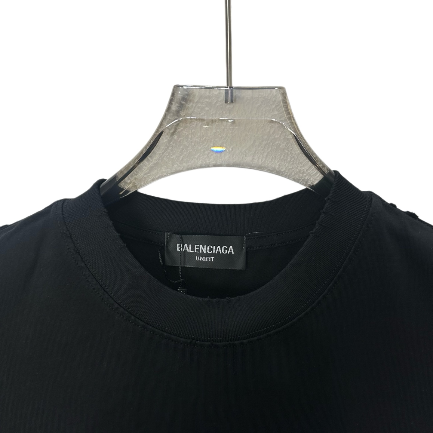 BALENCIAGA/巴黎世家 26SS新版流苏斑驳刺绣可乐圆领短袖 黑色 白色-莆田鞋,莆田鞋货源,高仿鞋,高仿鞋货源,安福档口,莆田高仿鞋,莆田鞋批发,高仿鞋批发,莆田高仿运动鞋,高仿运动鞋,莆田运动鞋 BALENCIAGA/巴黎世家 26SS新版流苏斑驳刺绣可乐圆领短袖 黑色 白色