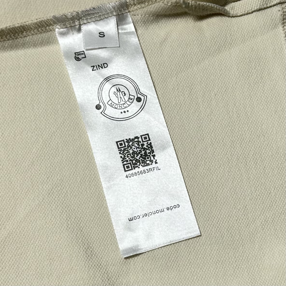 MONCLER/蒙口 胸前logo编织刺绣短袖Polo衫 黑色 杏色-Top High Quatity Cheap Sneakers Fashion Clothing Clothes Bags handbags Shoes of all Brand wholesale With The best Quality And Beautiful Price from China Factory Chinese suppliers wholesaler seller MONCLER/蒙口 胸前logo编织刺绣短袖Polo衫 黑色 杏色