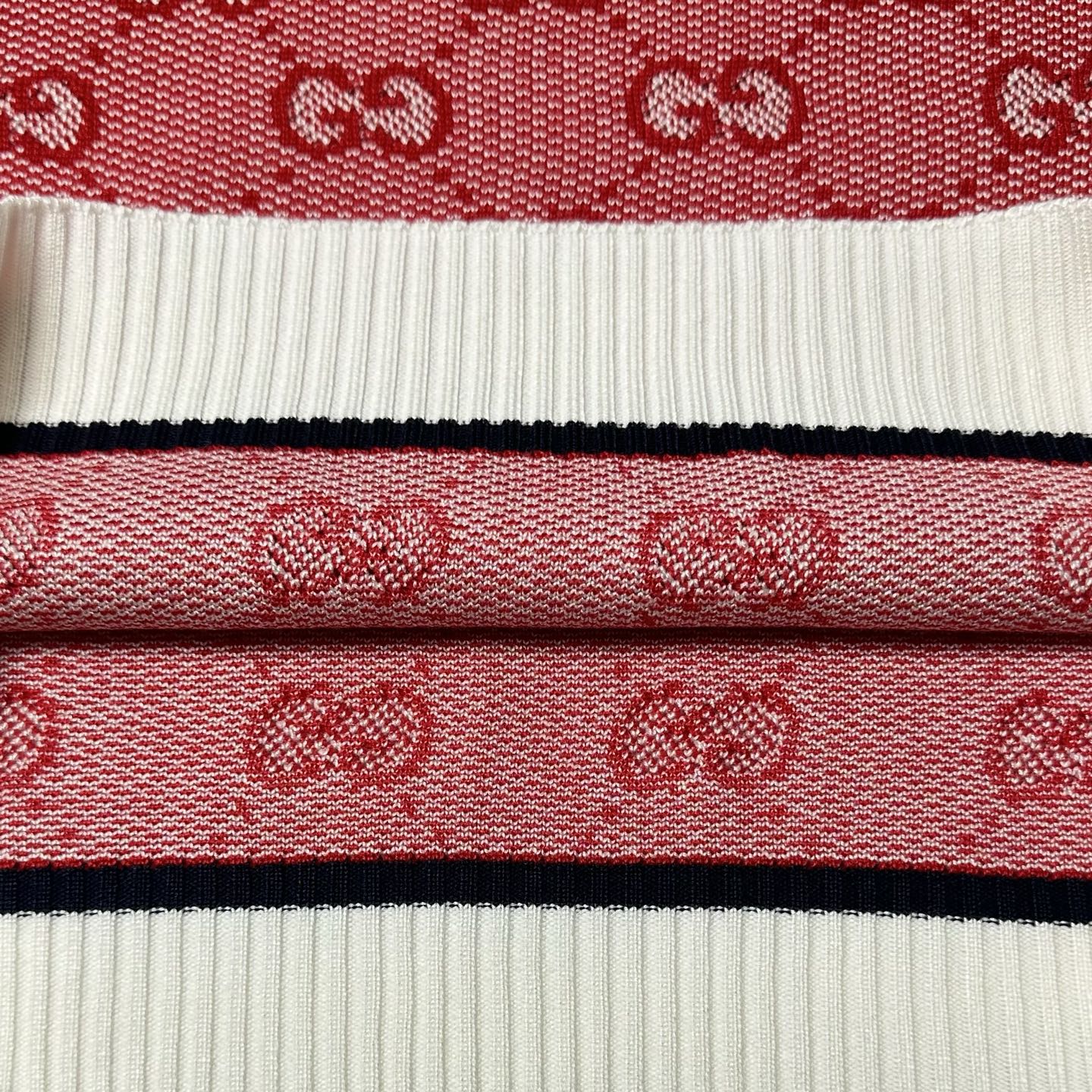 GUCCI/古驰 满印GG提花字母针织短袖 白粉色-Chinese UA Cheap High Quatity Brand Clothes Bags handbags Sneakers wholesale wholesaler seller from China Factory suppliers Fashion Clothing Shoes best Quality Beautiful Price GUCCI/古驰 满印GG提花字母针织短袖 白粉色