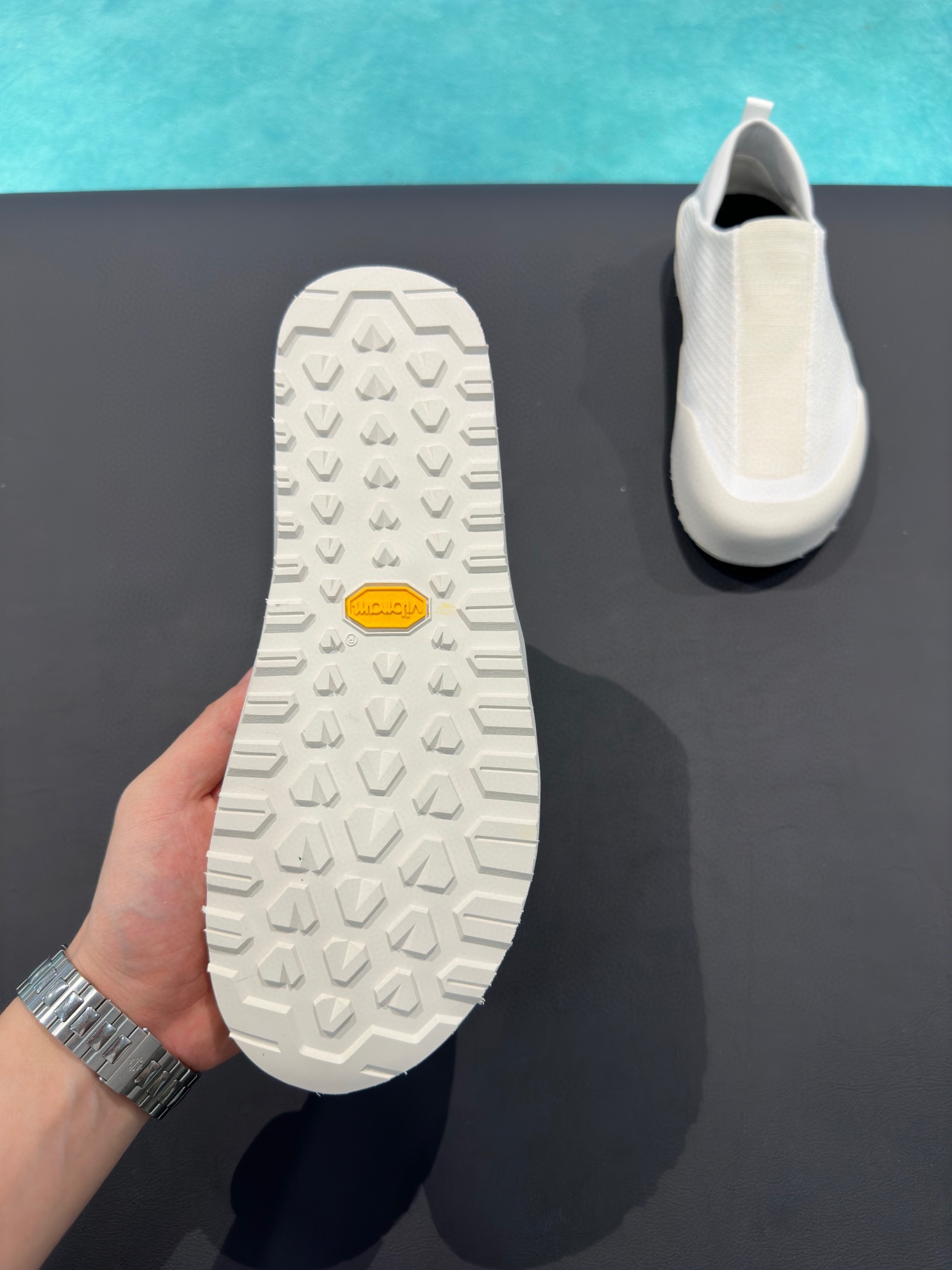 P250. los nuevos zapatos de principiante Pájaro finalmente en un futuro próximo oficialmente en líne