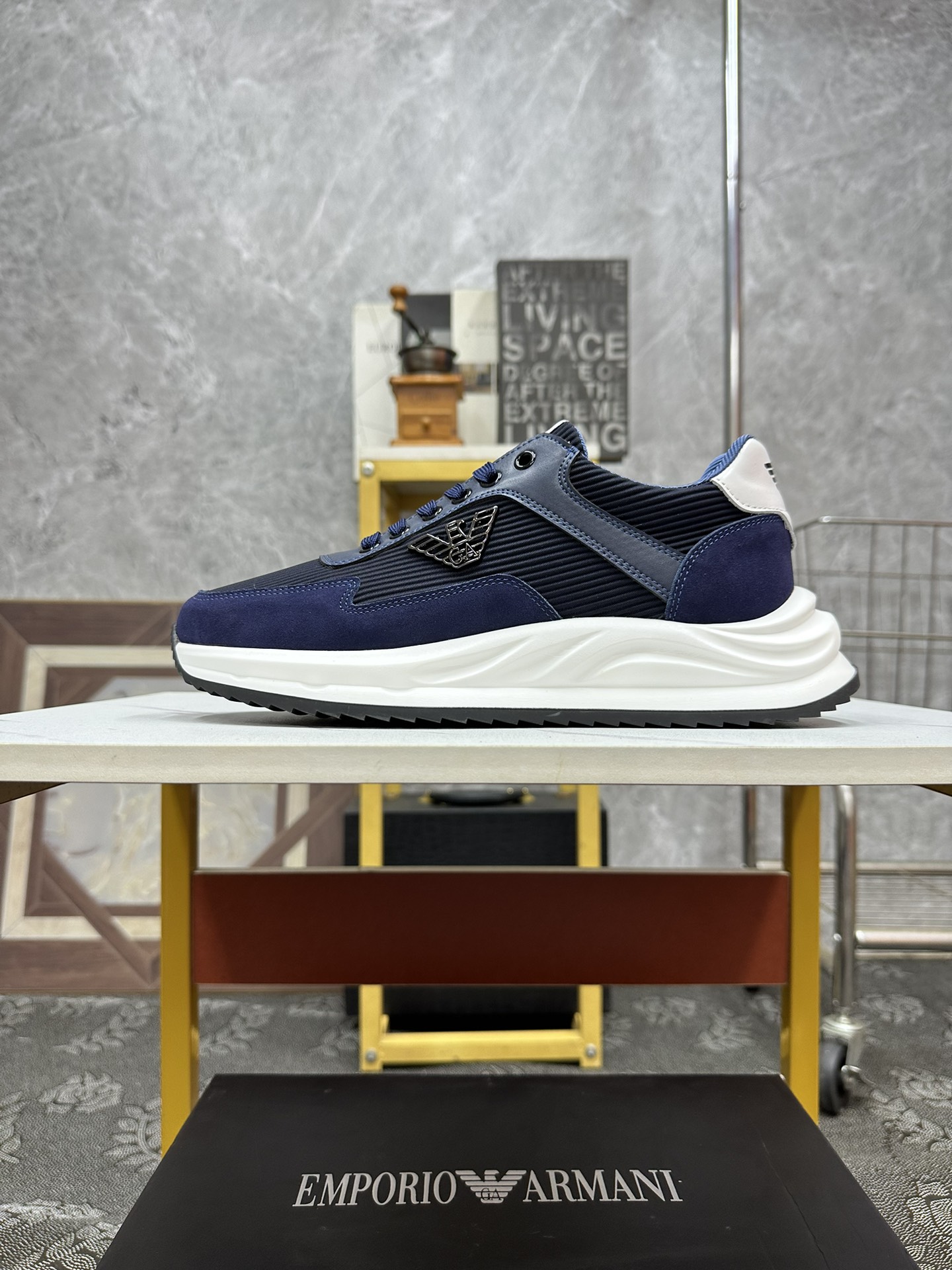 P200. [ARMARNI - ARMARNI 】 verano de los hombres últimos zapatos casuales nuevo listado, forro de cu
