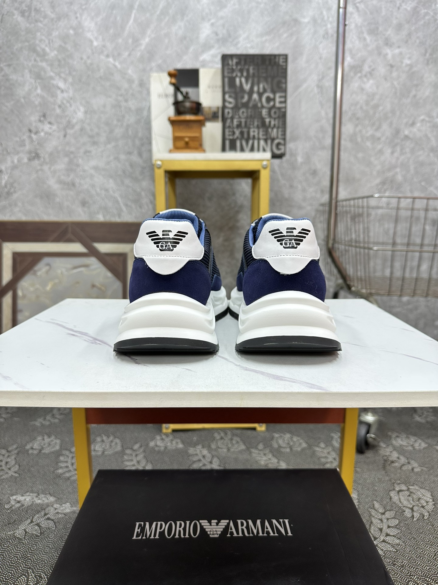 P200. [ARMARNI - ARMARNI 】 verano de los hombres últimos zapatos casuales nuevo listado, forro de cu
