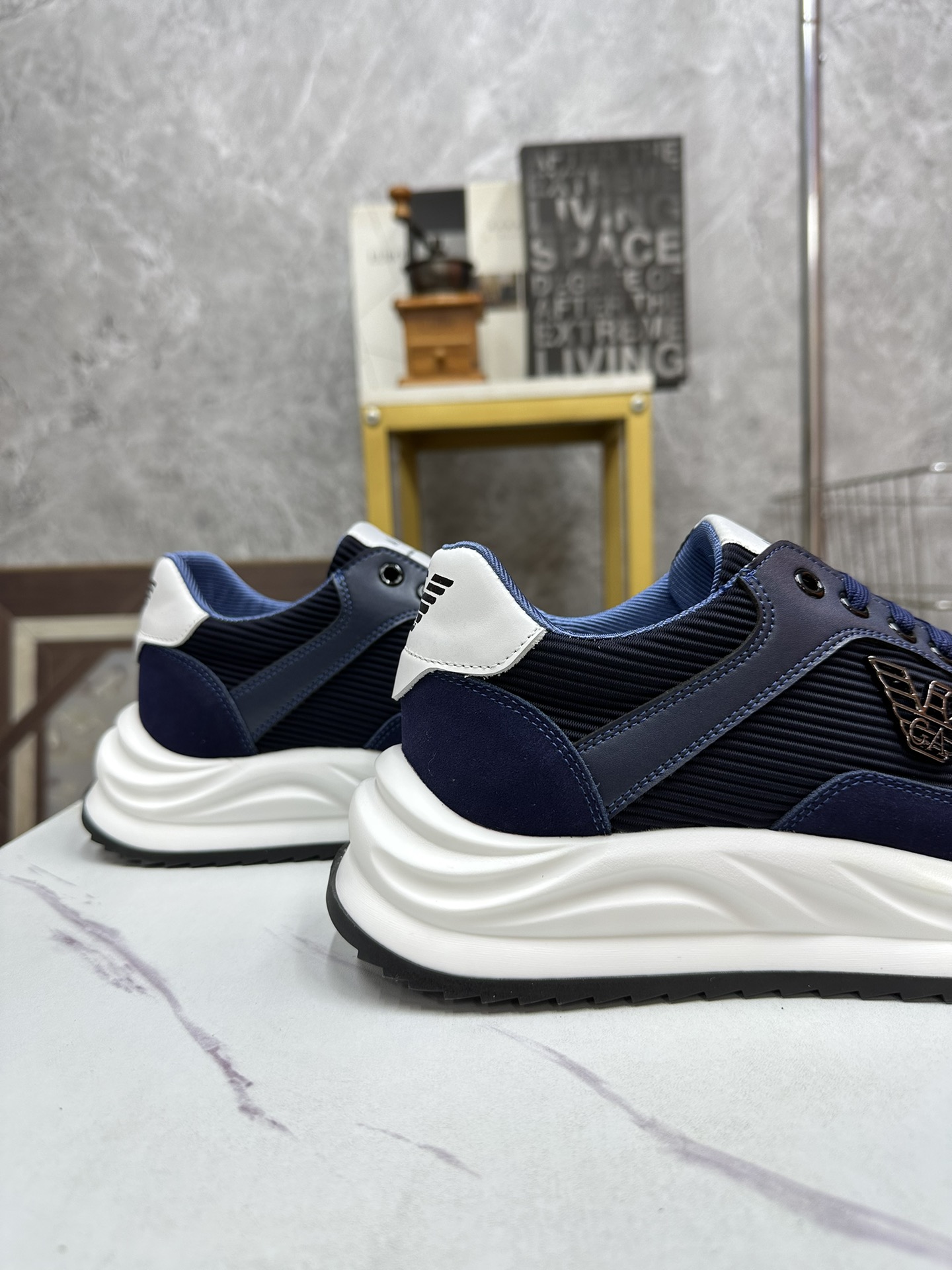 P200. [ARMARNI - ARMARNI 】 verano de los hombres últimos zapatos casuales nuevo listado, forro de cu