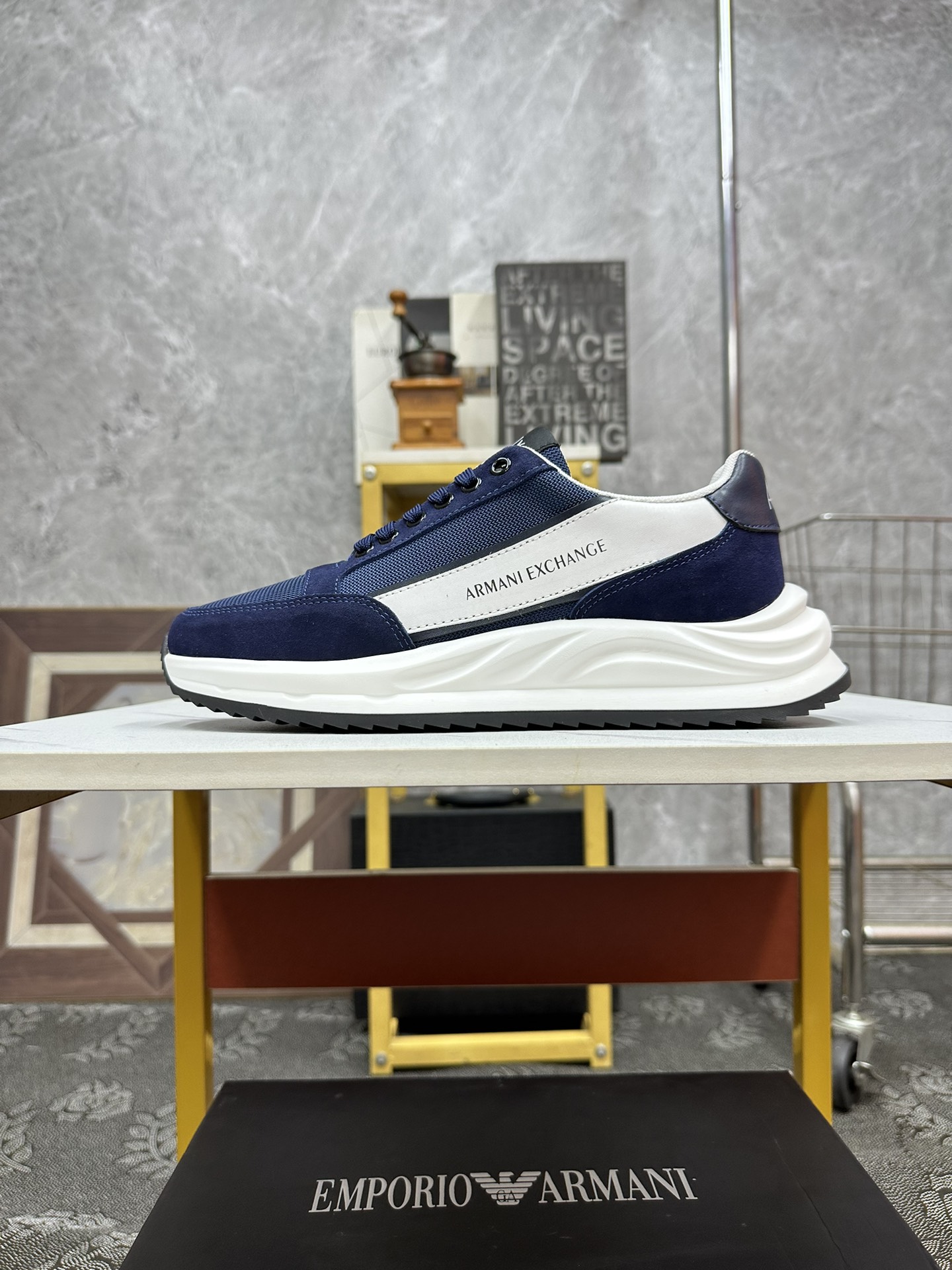 P200. [ARMARNI - ARMARNI 】 verano de los hombres últimos zapatos casuales nuevo listado, forro de cu
