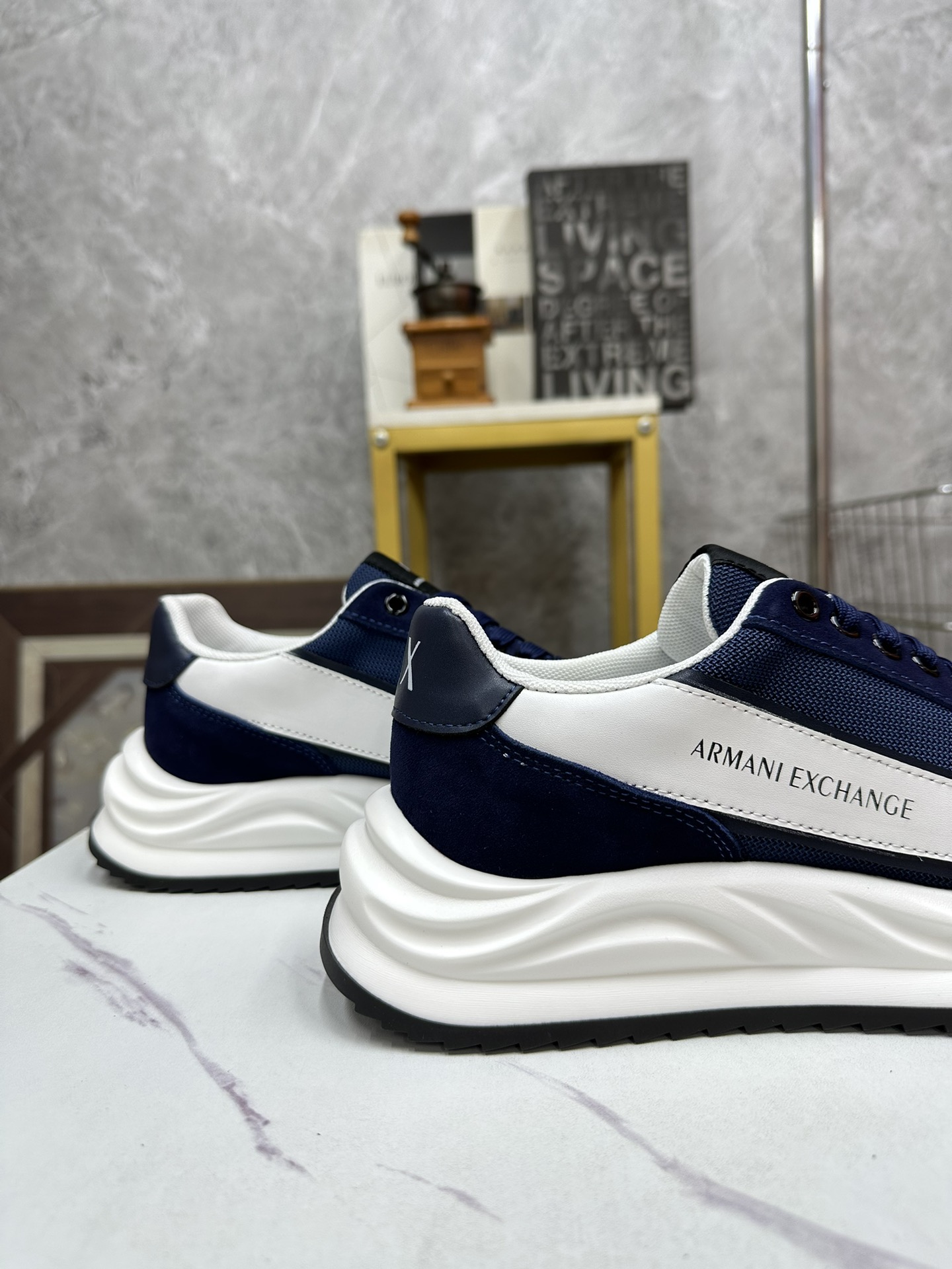 P200. [ARMARNI - ARMARNI 】 verano de los hombres últimos zapatos casuales nuevo listado, forro de cu