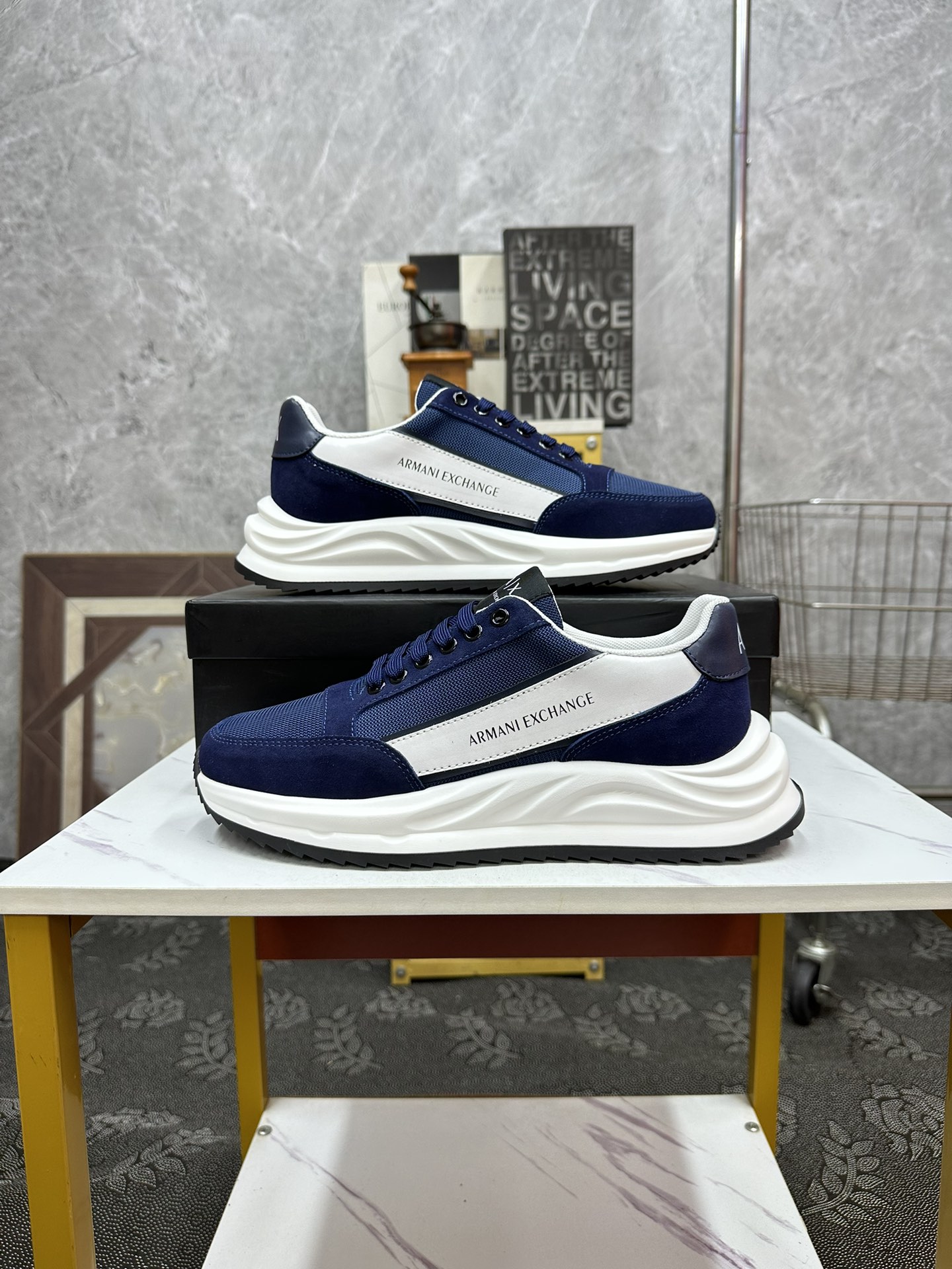 P200. [ARMARNI - ARMARNI 】 verano de los hombres últimos zapatos casuales nuevo listado, forro de cu