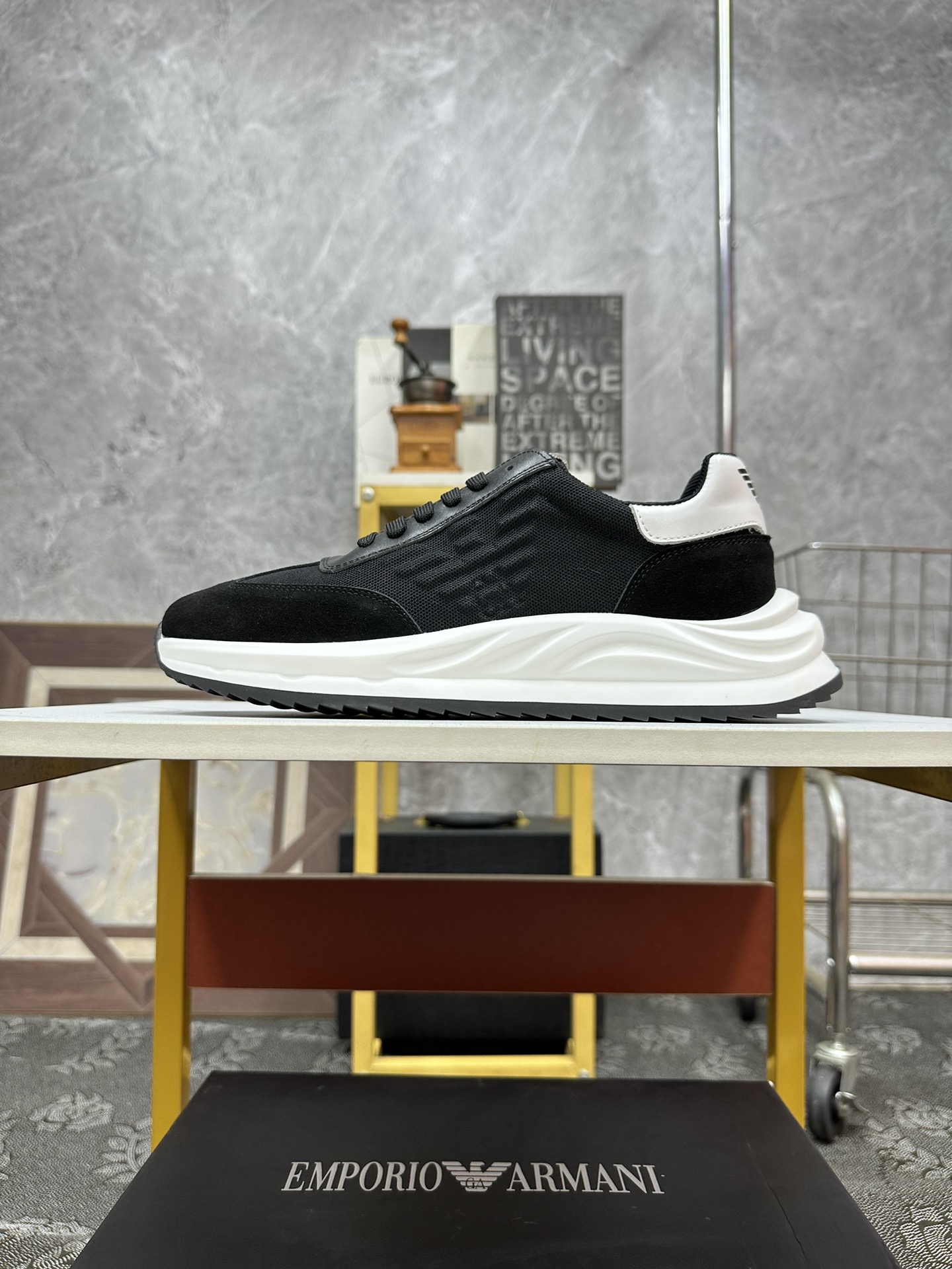 P200. [ARMARNI - ARMARNI 】 verano de los hombres últimos zapatos casuales nuevo listado, forro de cu
