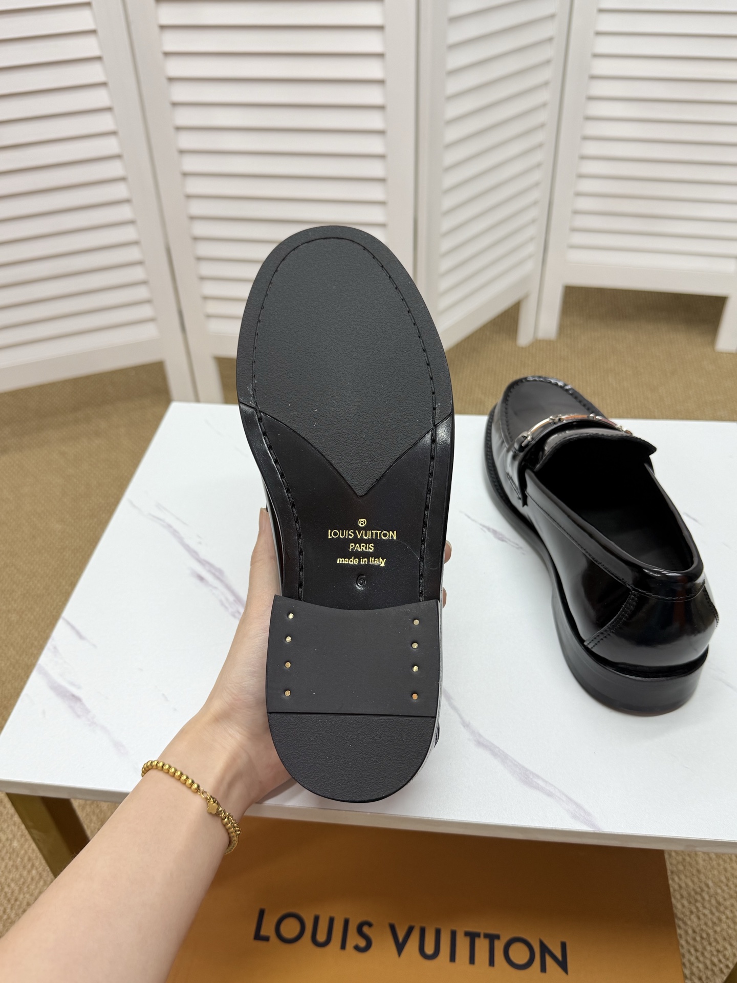 Louis Vuitton Leather Loafers, Comfortable and Stylish for Men 9 i1745349941466 3273 0 6