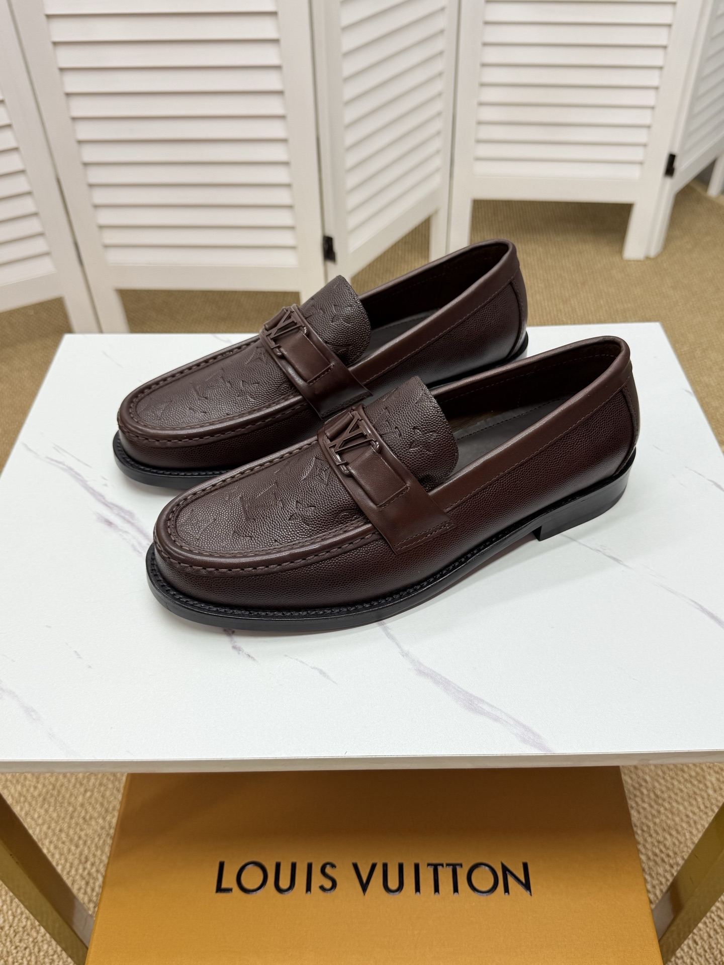 Louis Vuitton Leather Loafers, Designer Dress Shoes for Men, Luxurious & Comfortable 2 i1745350280806 258 0 0