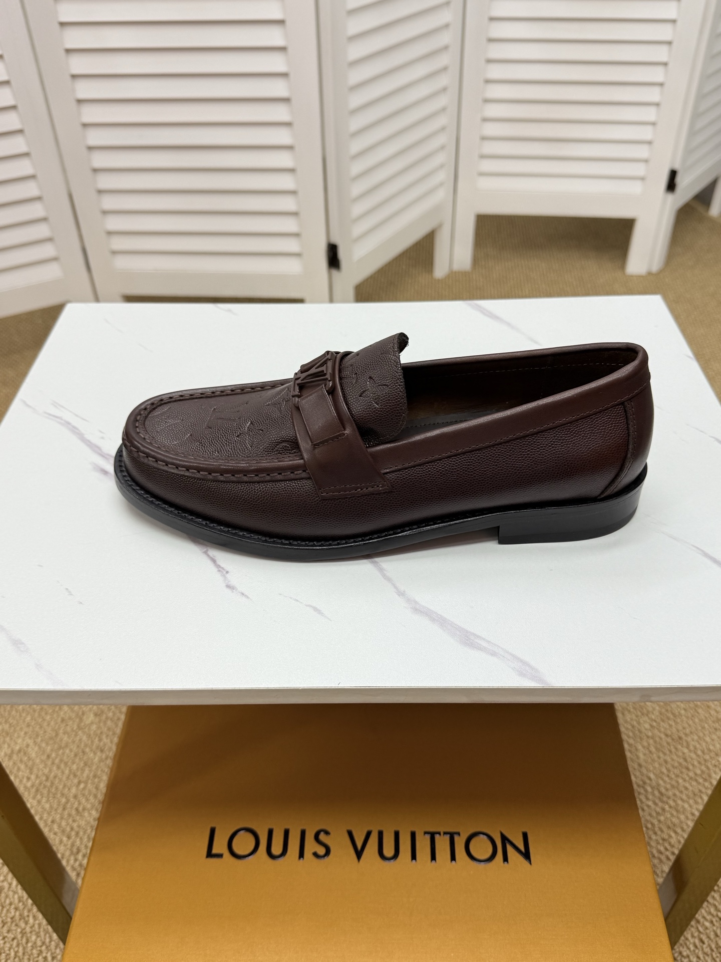 Louis Vuitton Leather Loafers, Designer Dress Shoes for Men, Luxurious & Comfortable 4 i1745350282560 6601 0 3