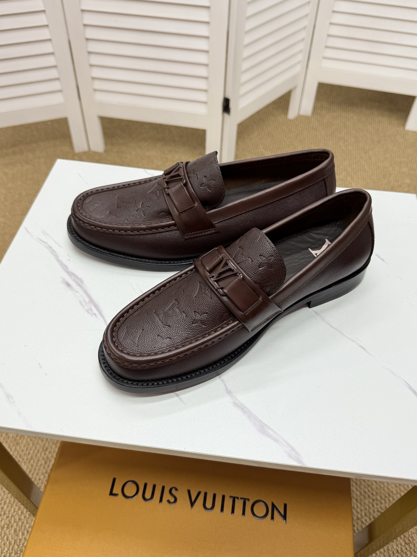 Louis Vuitton Leather Loafers, Designer Dress Shoes for Men, Luxurious & Comfortable 8 i1745350282609 5446 0 4