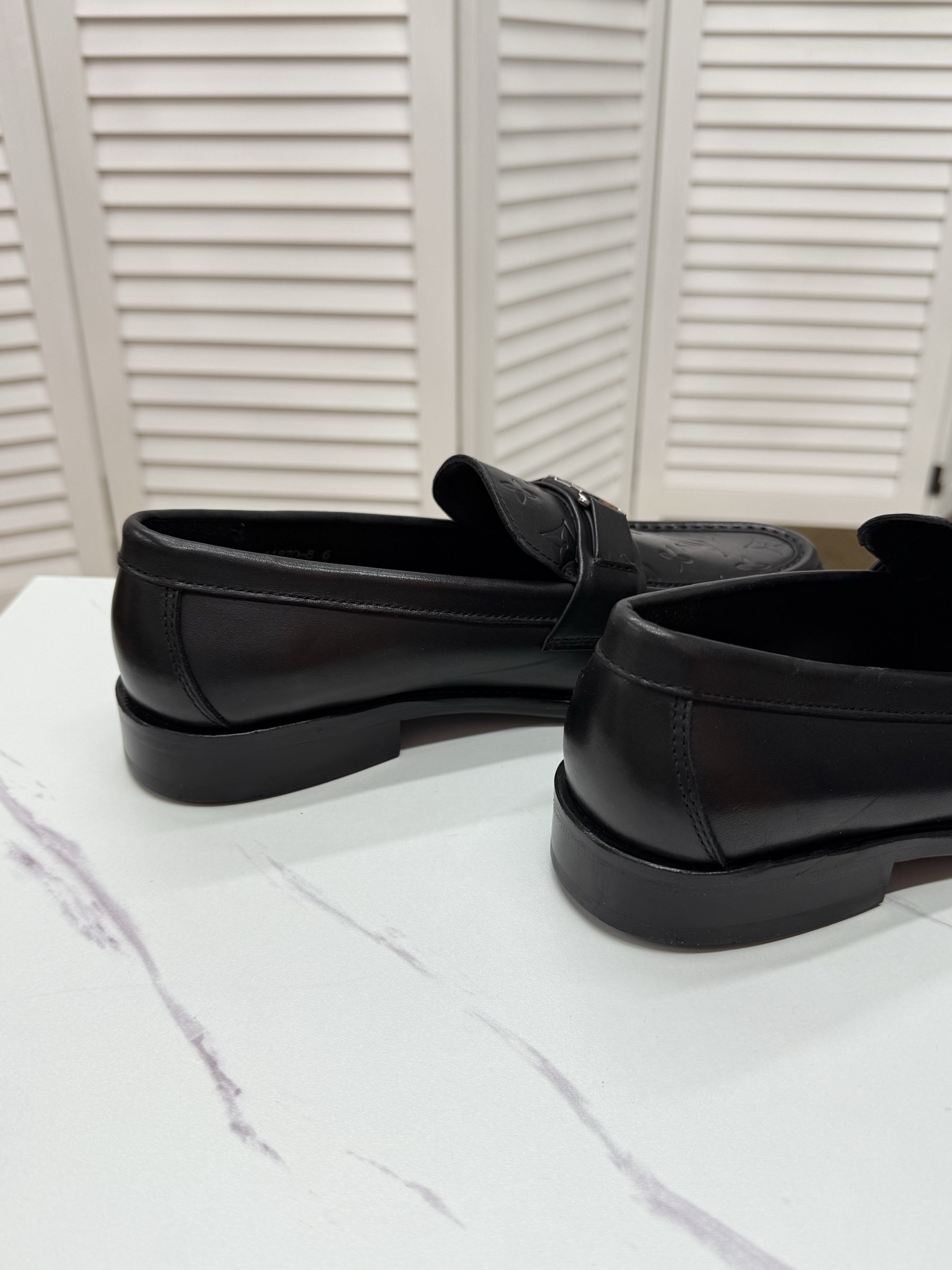Louis Vuitton Black Leather Loafers for Men, Elegant & Comfortable 5 i1745350346301 2457 0 2