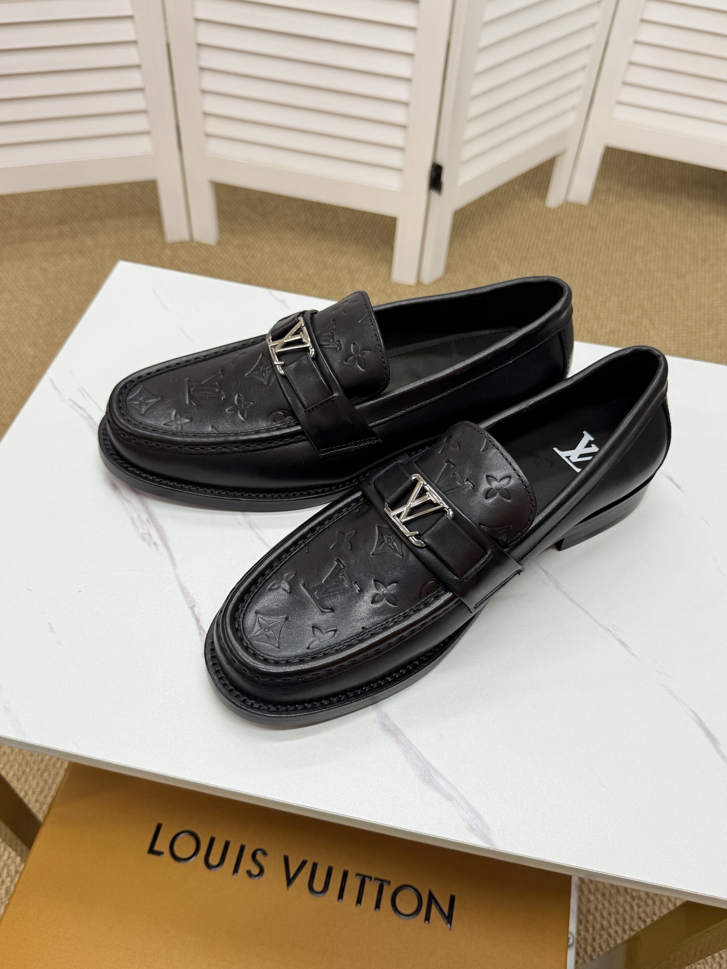 Louis Vuitton Black Leather Loafers for Men, Elegant & Comfortable 8 i1745350348170 7359 0 4