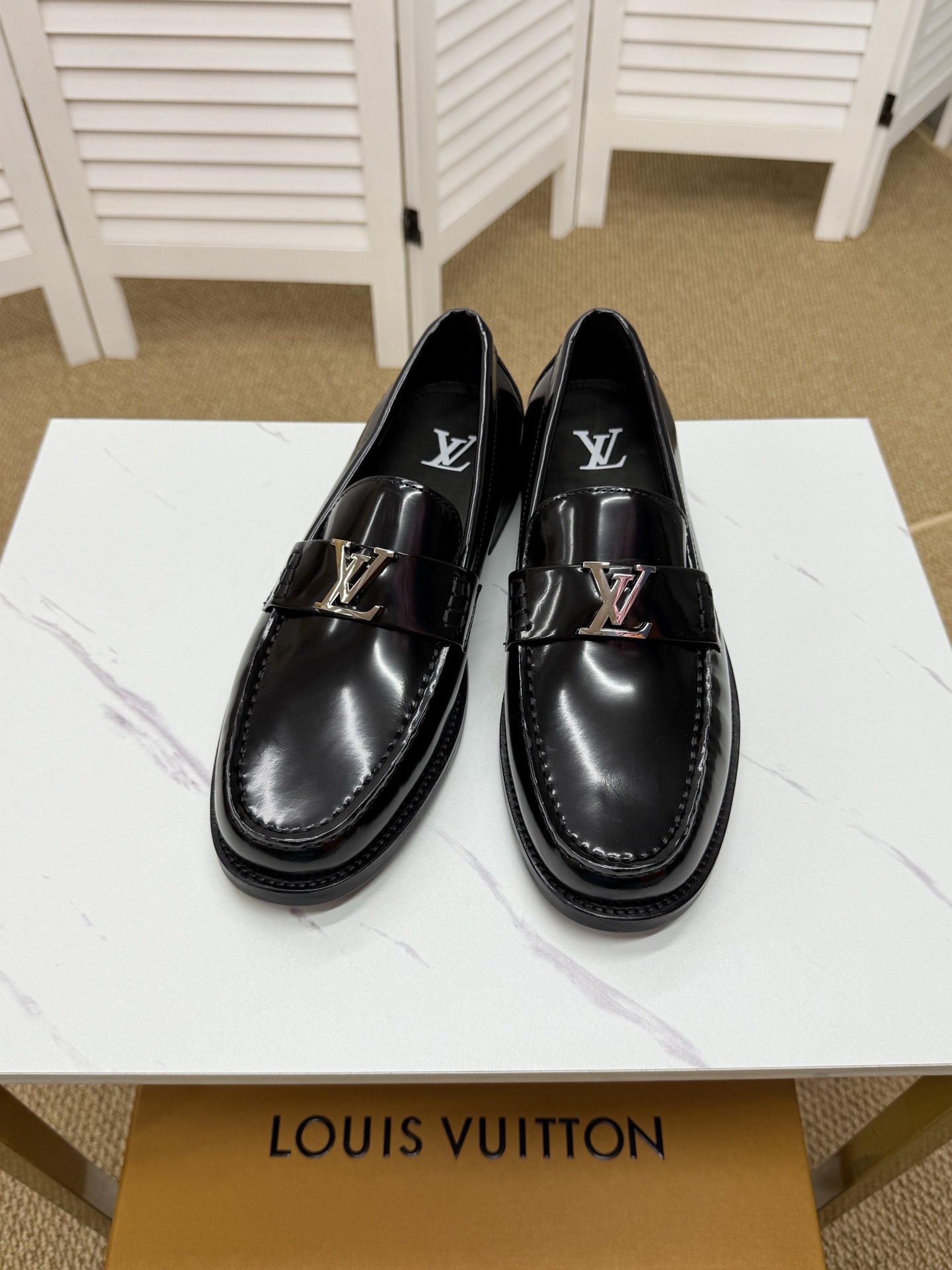 Louis Vuitton Leather Loafers, Black, Sizes 39-44, Handcrafted Comfort and Style 3 i1745350400977 7589 0 1