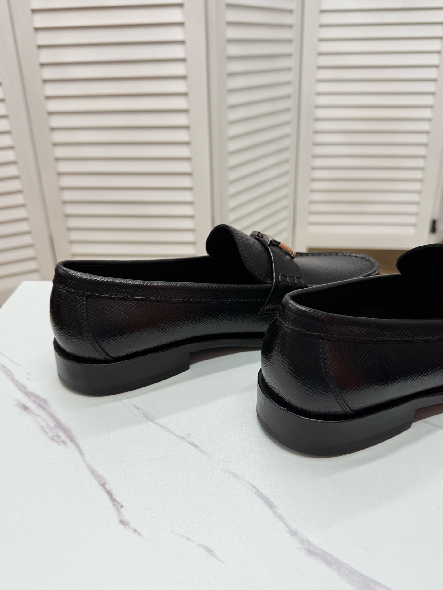 Louis Vuitton Leather Loafers - Original Design, Comfortable and Durable 5 i1745350422485 7135 0 2