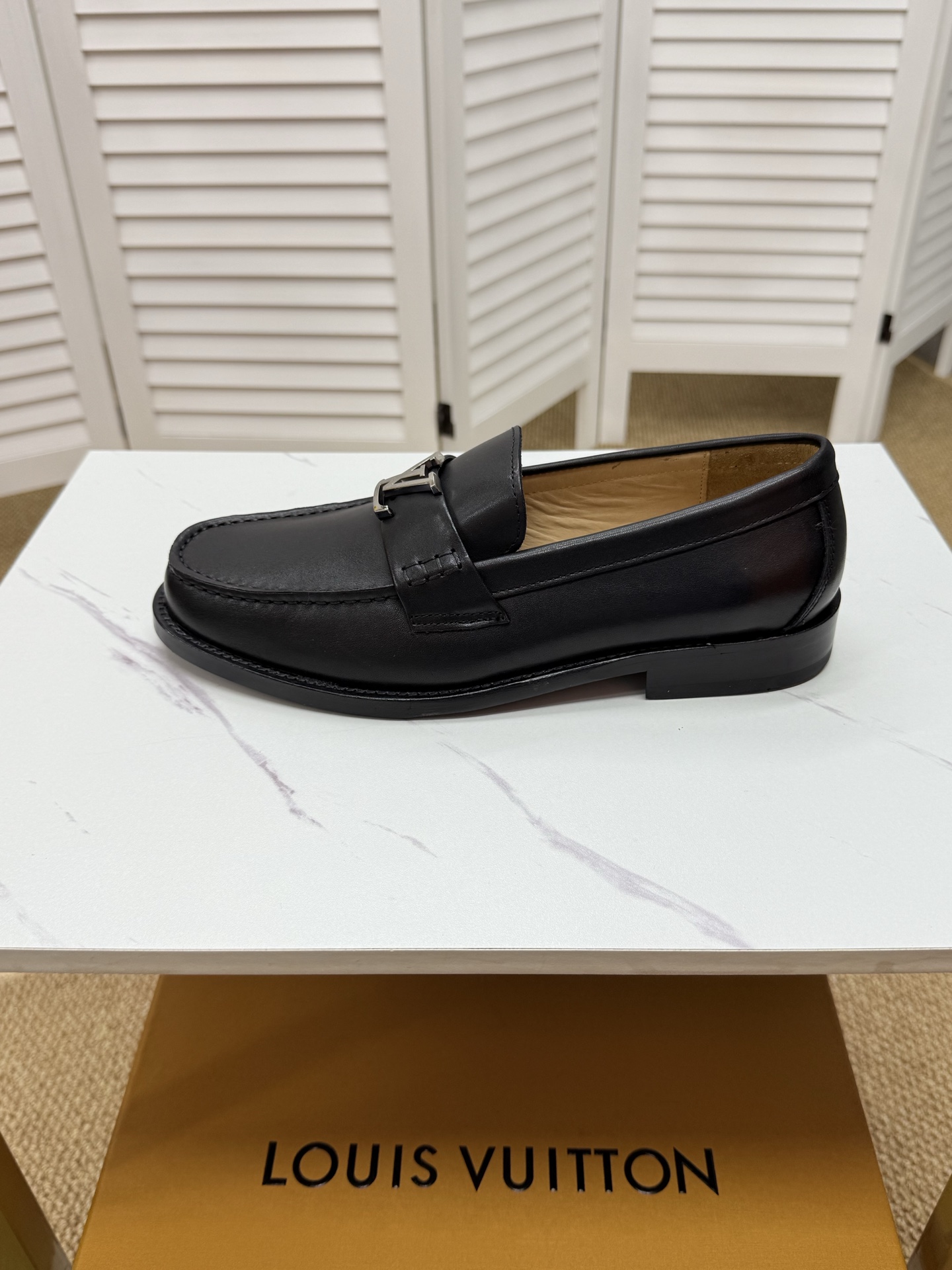 Louis Vuitton Leather Loafers for Men, Comfortable and Durable Shoes 4 i1745350447750 6784 0 3