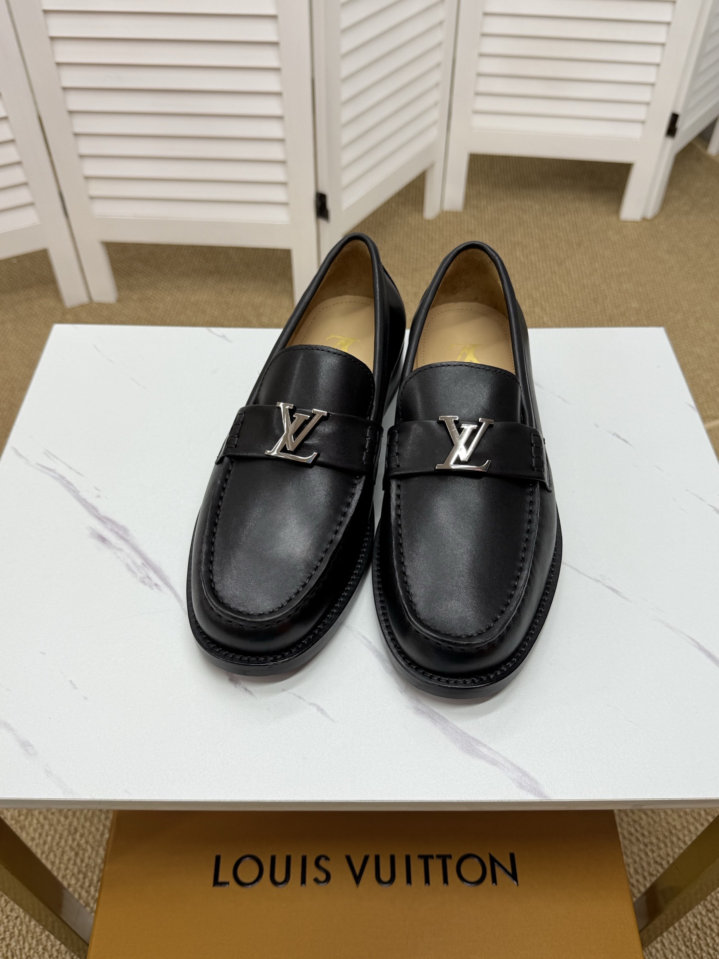 Louis Vuitton Leather Loafers for Men, Comfortable and Durable Shoes 3 i1745350447947 2387 0 1