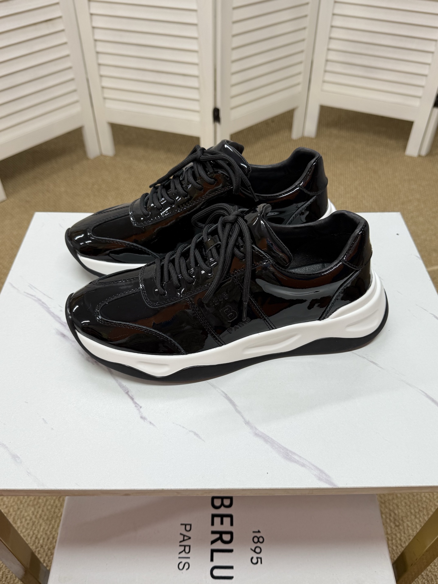 _dkE9smCQNQLwxpzh2MofwYVdV_A5mBrR1WDqnwQ