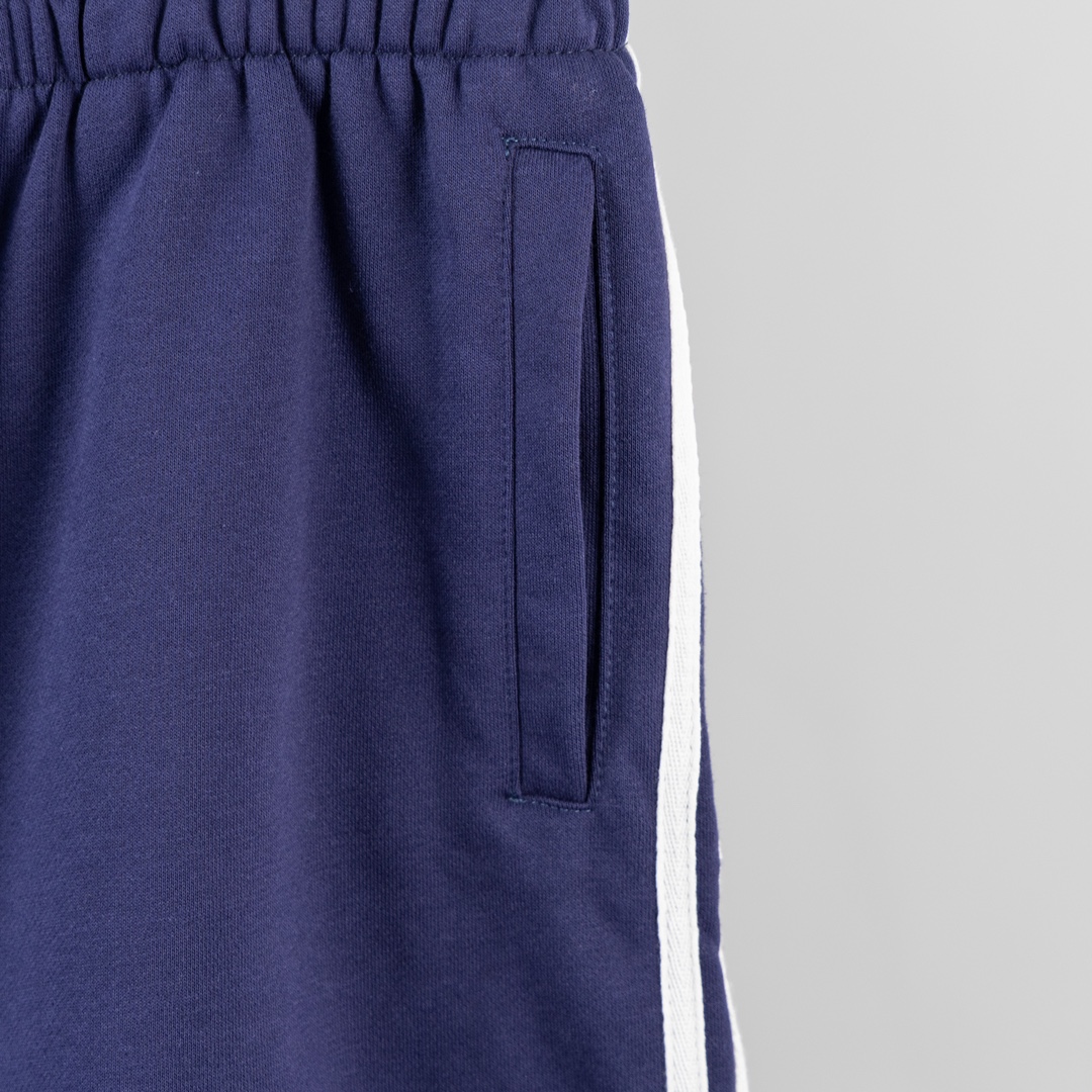 “High-Quality Balenciaga Paris House Shorts with Custom Embroidery and Cotton-Crunch Fabric” - 图片 7