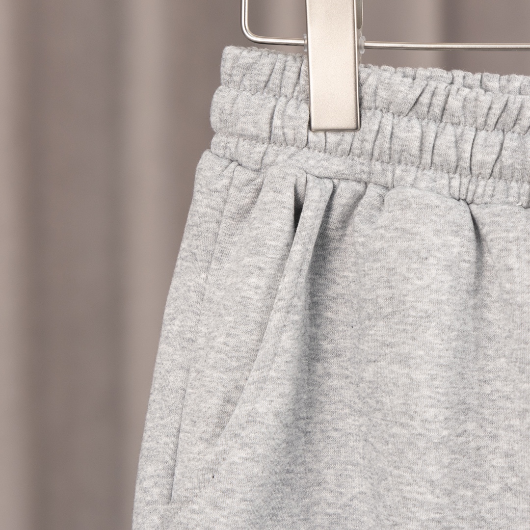 AD33 Section: High-Quality Business Apparel with Precise Embroidery and Custom Options - 图片 4