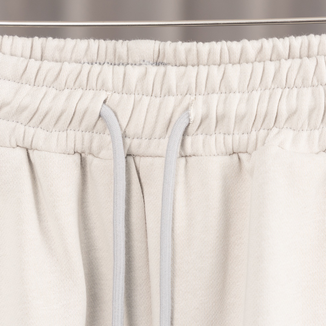 Quality Embroidered Clothing: Imported Fabric, Custom Supplements, Fine Workmanship - 图片 5