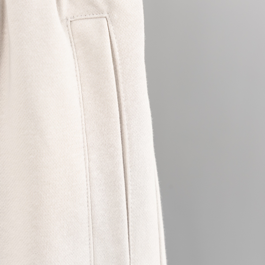 Quality Embroidered Clothing: Imported Fabric, Custom Supplements, Fine Workmanship - 图片 7