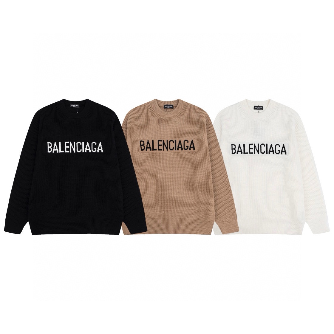 Balenciaga Wool Shirt: High-Tech, Lightweight, Stylish – AD68 Section Summary