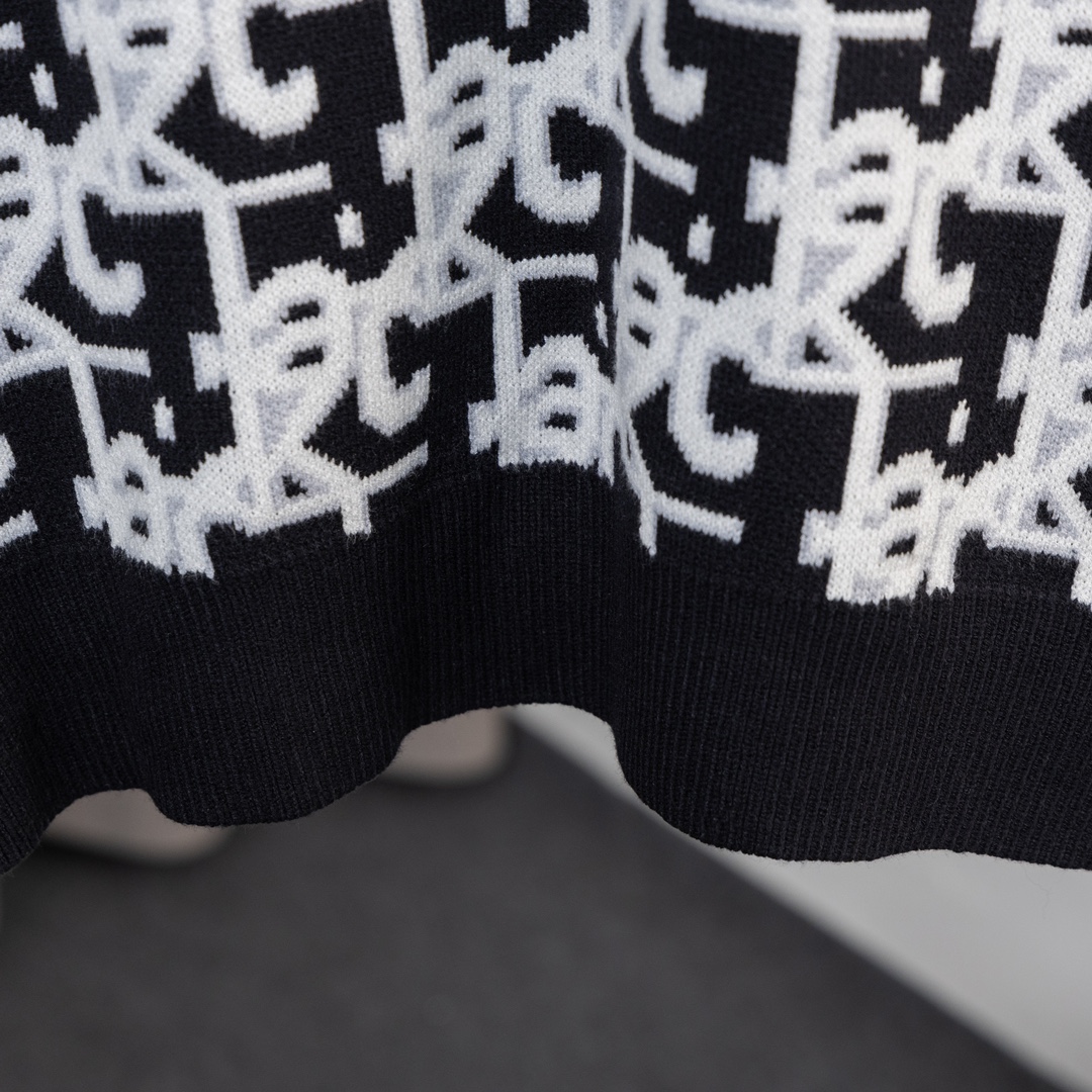 High-Tech Wool Sweater: Dior’s Latest 500g Seven-Needle Design in Black, White, and Green - 图片 6