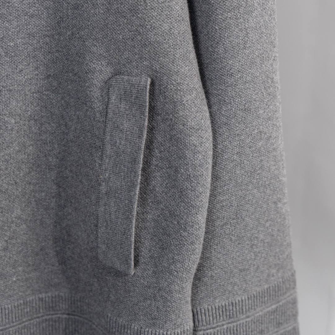 Fashionable Unisex Wool Jacket with Embroidery and Soft Fabrics - 图片 8