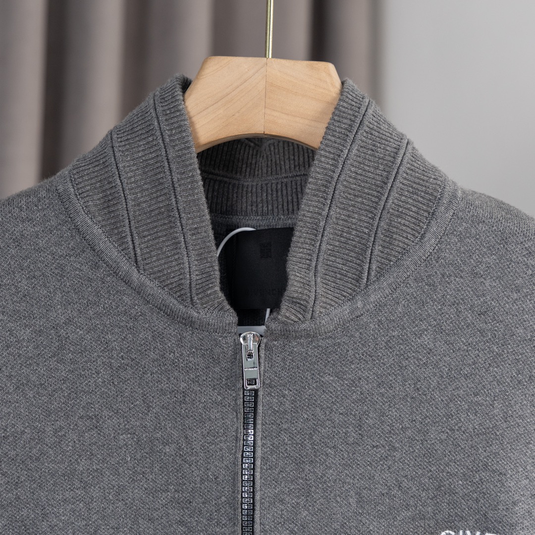 Fashionable Unisex Wool Jacket with Embroidery and Soft Fabrics - 图片 4