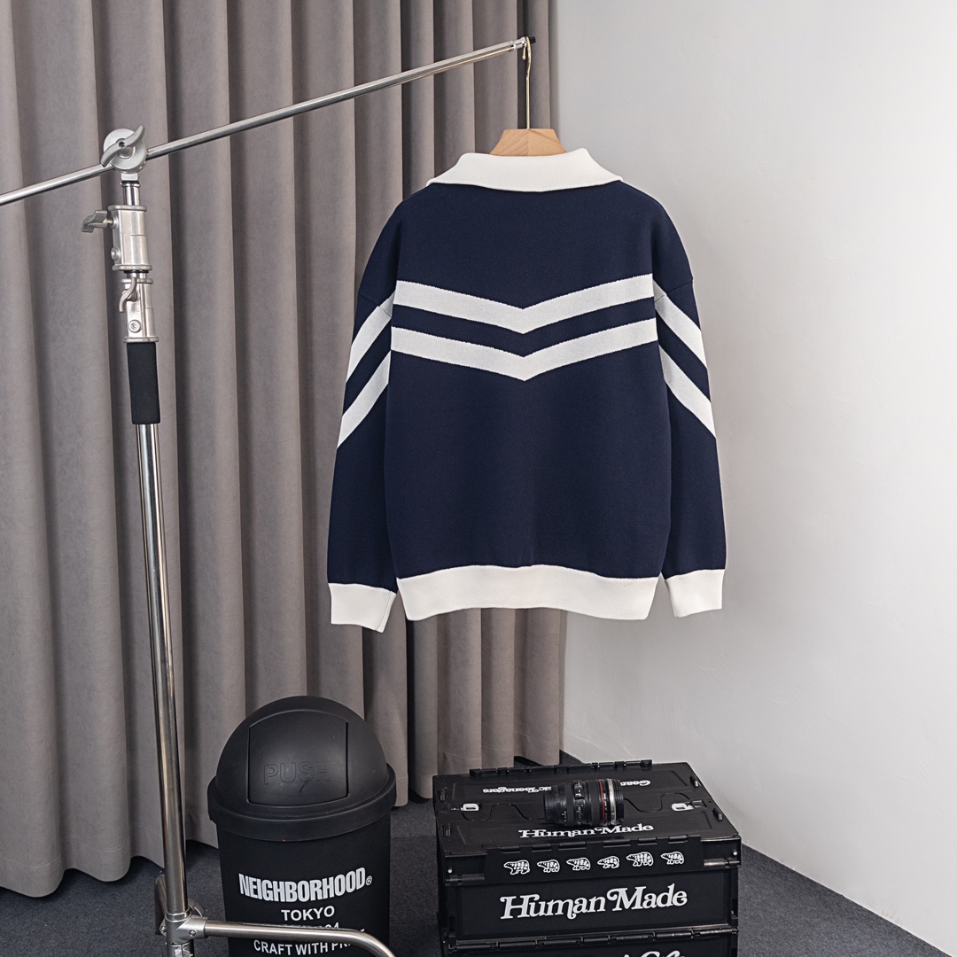 Fashion Review: Louis Vuitton Wool Jacket with Embroidered Logo in AD163 Section - 图片 2